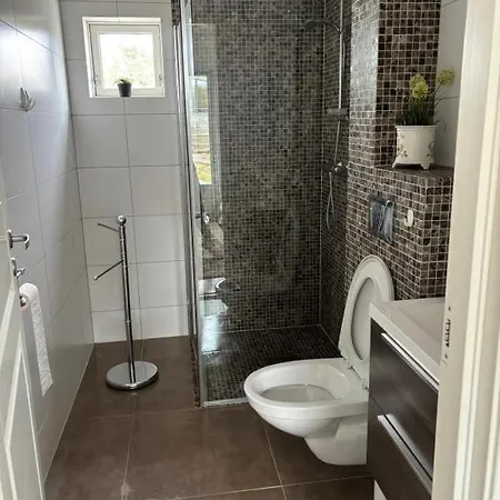 度假居 Pa Bersagel